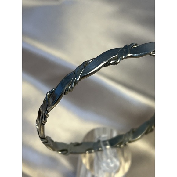 Vintage Taxco Sterling Silver 925 Rope Detail Bangle Bracelet Minimalist Design - Picture 9 of 13
